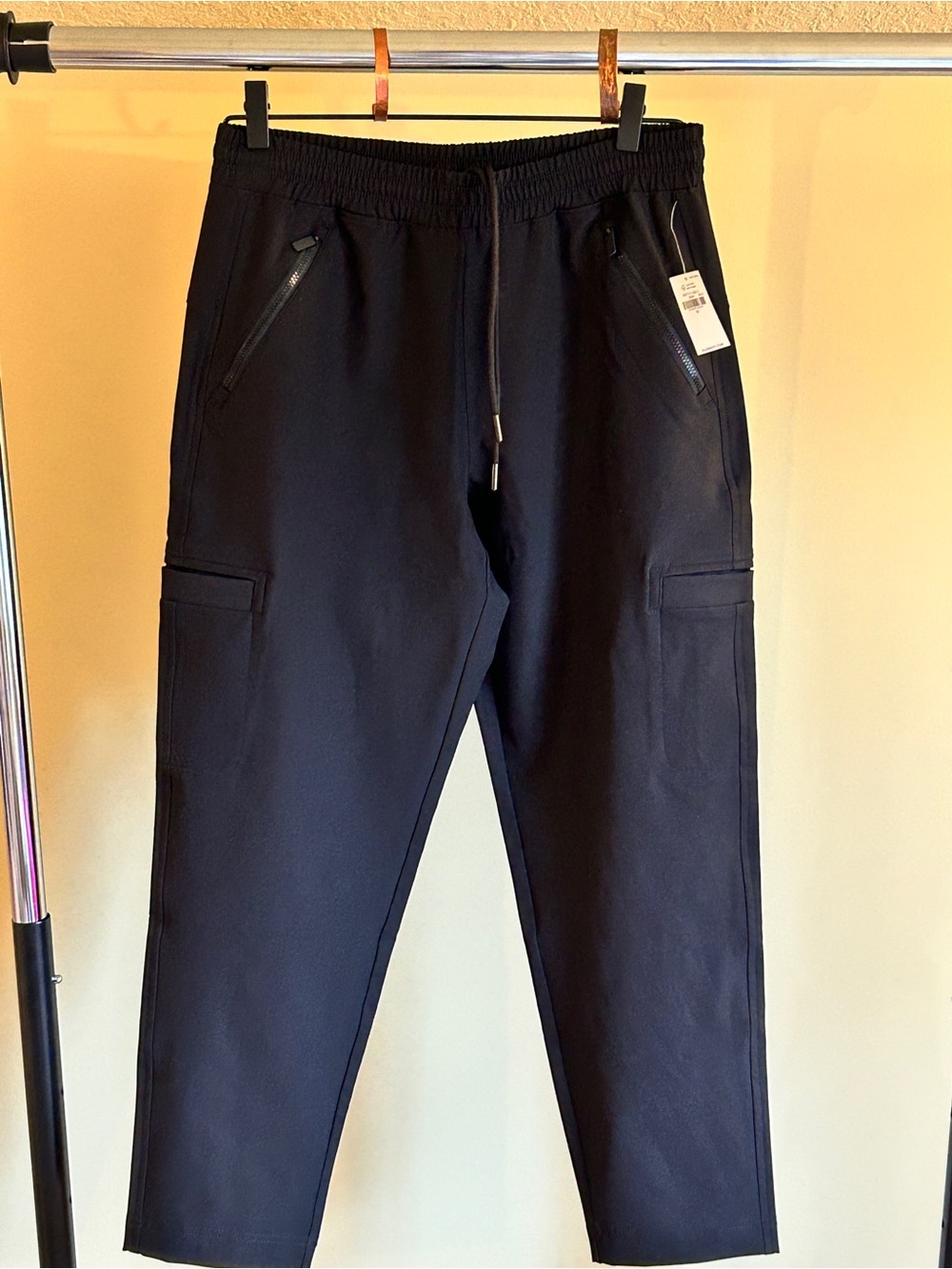 Old Navy High-Waisted All-Seasons StretchTech Sloucy Taper Cargo Pants